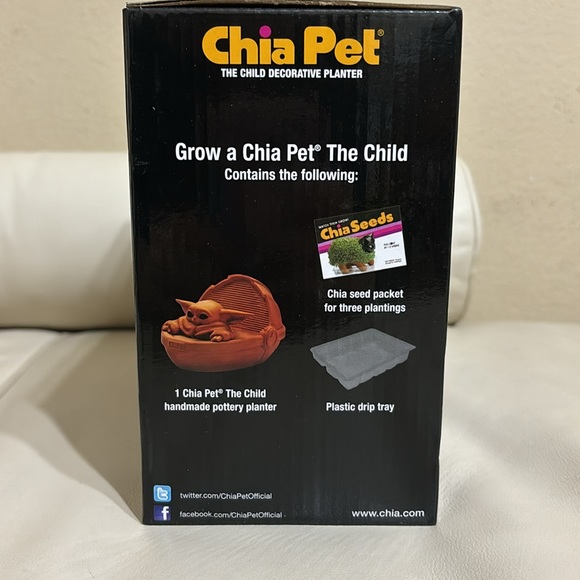 Star Wars The Mandalorian The Child Chia Pet - Picture 4 of 5